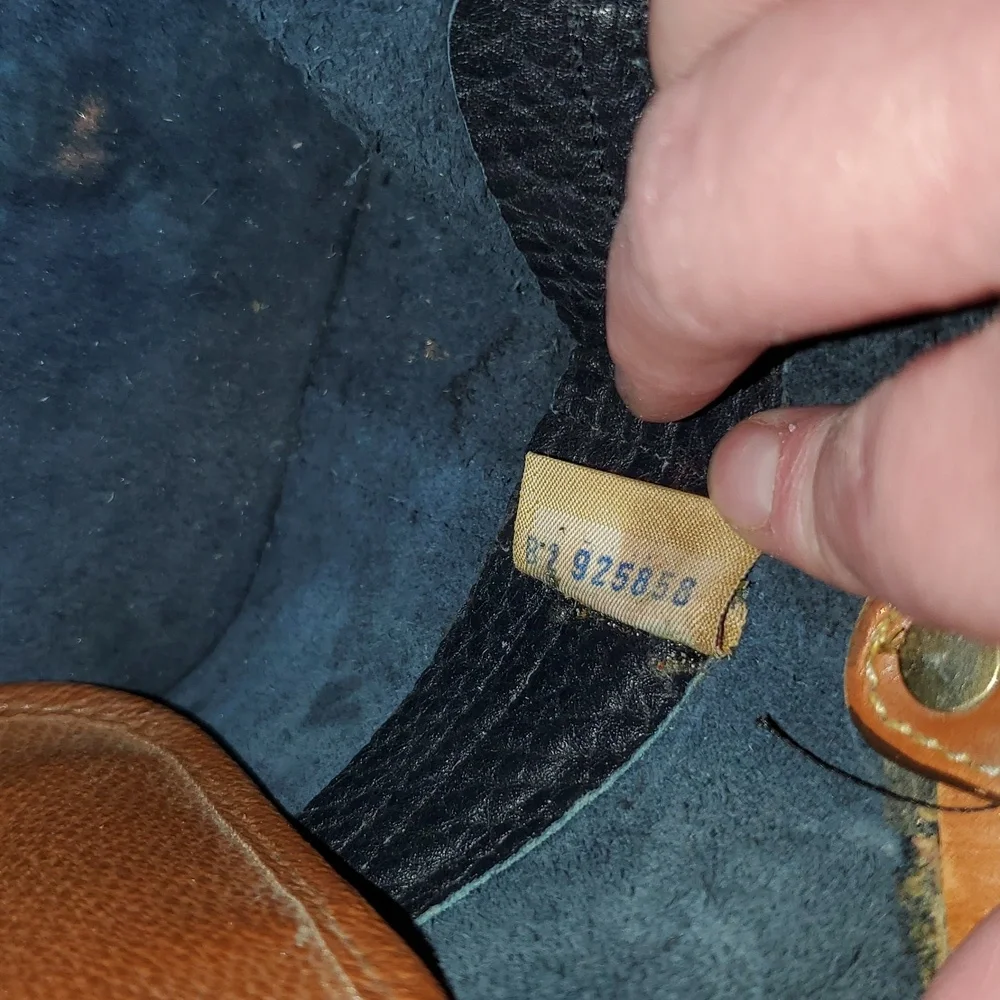 Dooney & Bourke Vintage All Weather Leather Satchel Handbag